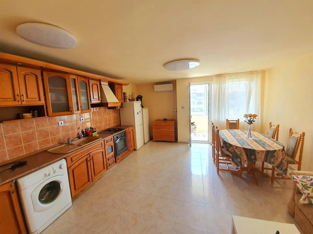 Joy App Near Sea Garden Apartment Burgas
